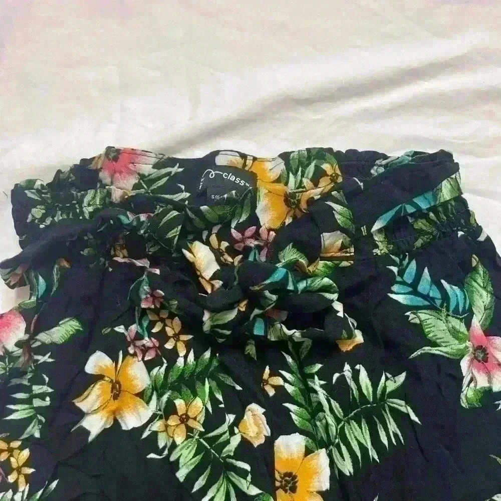 Art Class Girls Size 6/6X Pant Black Floral